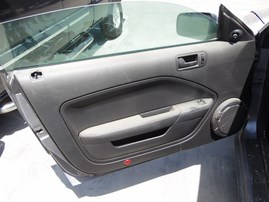 2006 FORD MUSTANG SILVER AT 4.0 F19069